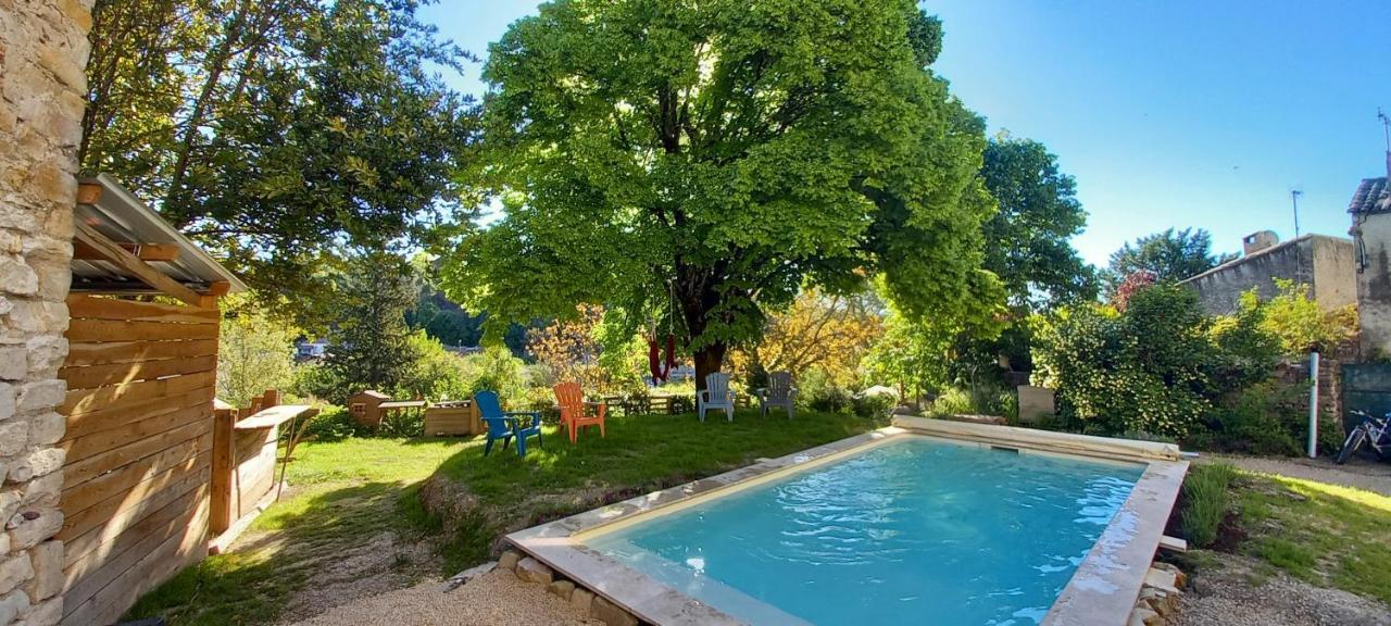 Chambre Du Tilleul - Charme, Confort Et Piscine Sigonce Exterior foto