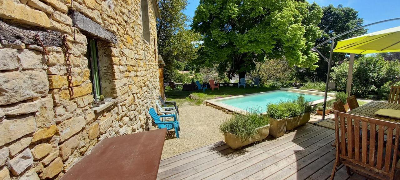 Chambre Du Tilleul - Charme, Confort Et Piscine Sigonce Exterior foto