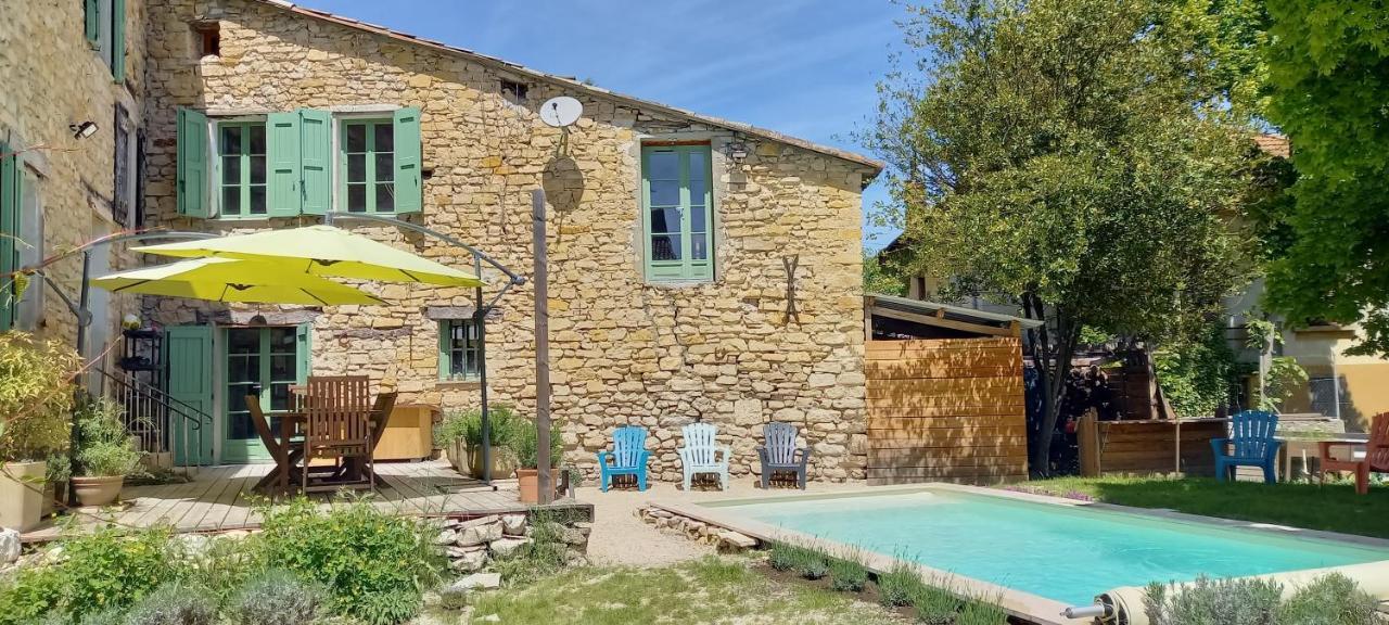 Chambre Du Tilleul - Charme, Confort Et Piscine Sigonce Exterior foto